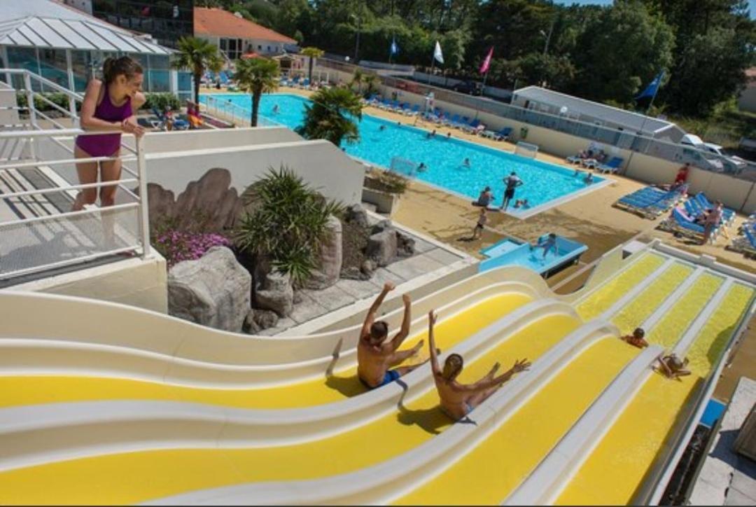 Camping 4**** Proche Mer Saint-Jean-de-Monts Exteriör bild